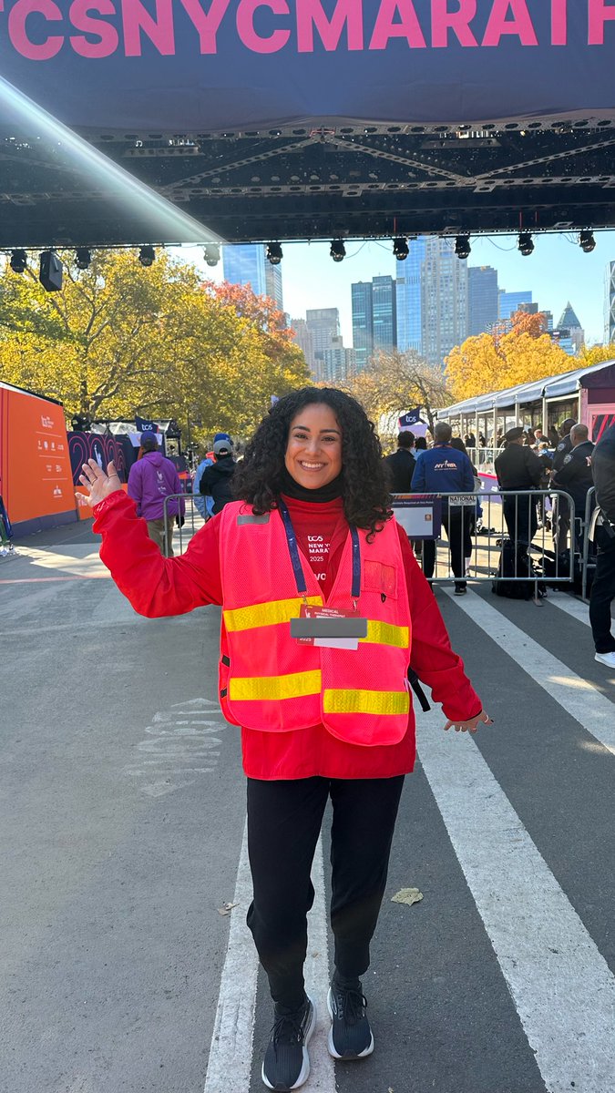 herplexus's tweet image. This was one for the books! Had such a blast giving back to my beautiful running community @nyrr this weekend, I learned soooo much! Can’t wait for the next one &amp;amp; definitely recommend all my fellow PTs to volunteer if you’re able too! 💗