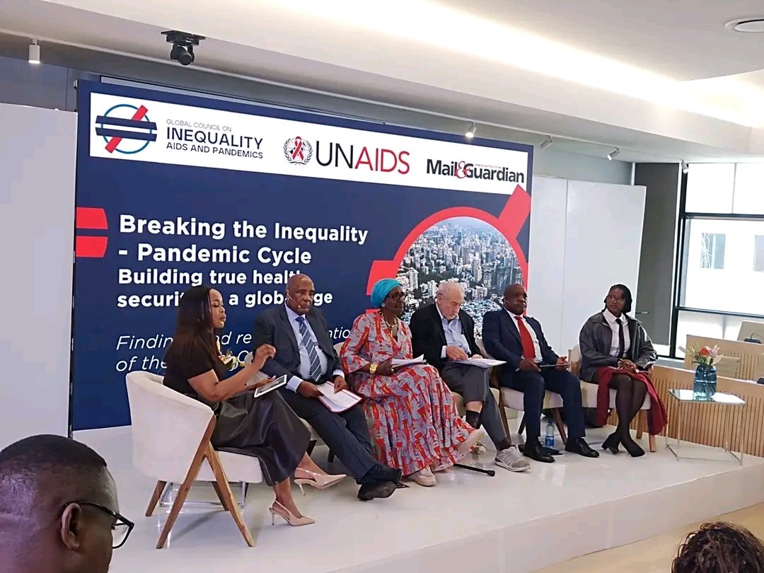 HealthZA's tweet image. #ReportLaunch A panel discussion on the findings and recommendations from the launch of the "Breaking the Inequality–Pandemic Cycle” Report which calls for a new approach to pandemic prevention, preparedness, and response, informed by inequality-informed responses.