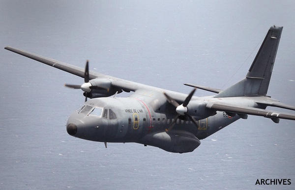 top_force's tweet image. 🇫🇷🛩️✈️ L’armée de l’Air &amp;amp; de l’Espace @Armee_de_lair  est réservée sur le projet européen d’avion de transport du segment médian #FMTC [À ce stade, […] le CASA CN-235 doit durer jusqu’à l’horizon 2035] opex360.com/2025/11/03/lar…