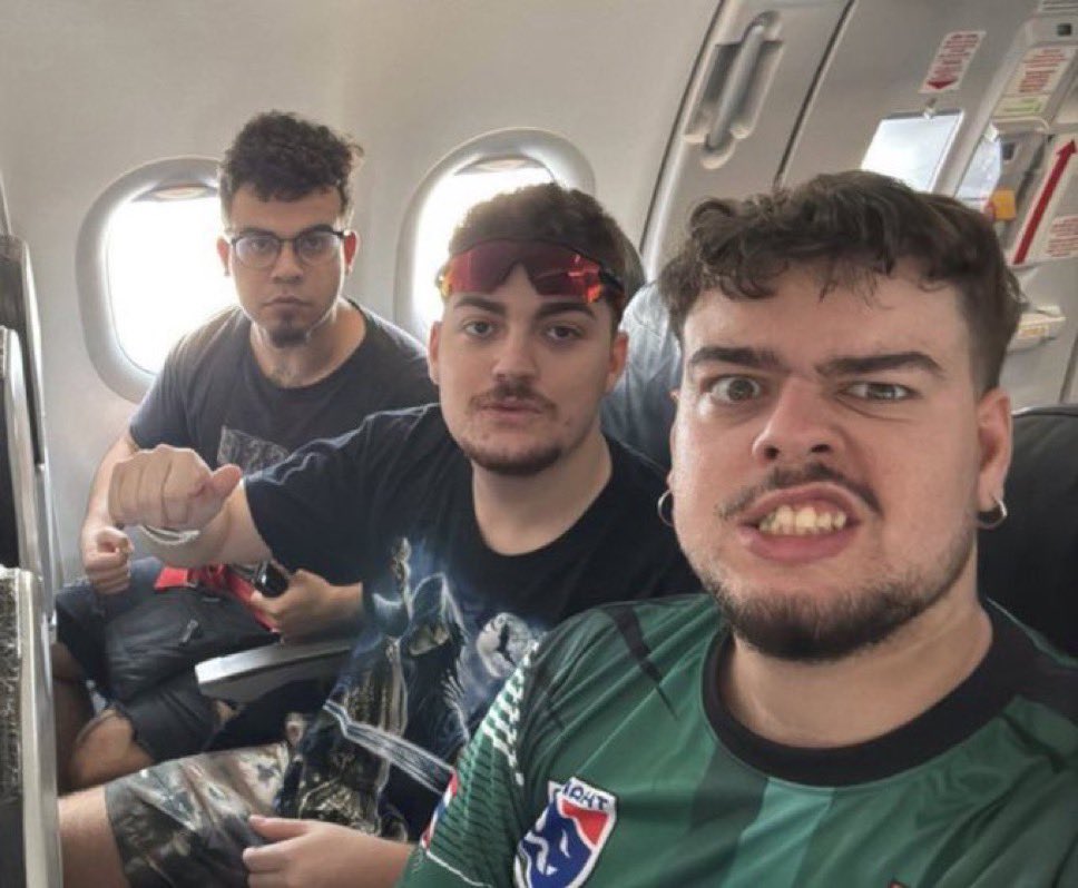 EL EMISARIO (@elemisario_) on Twitter photo 