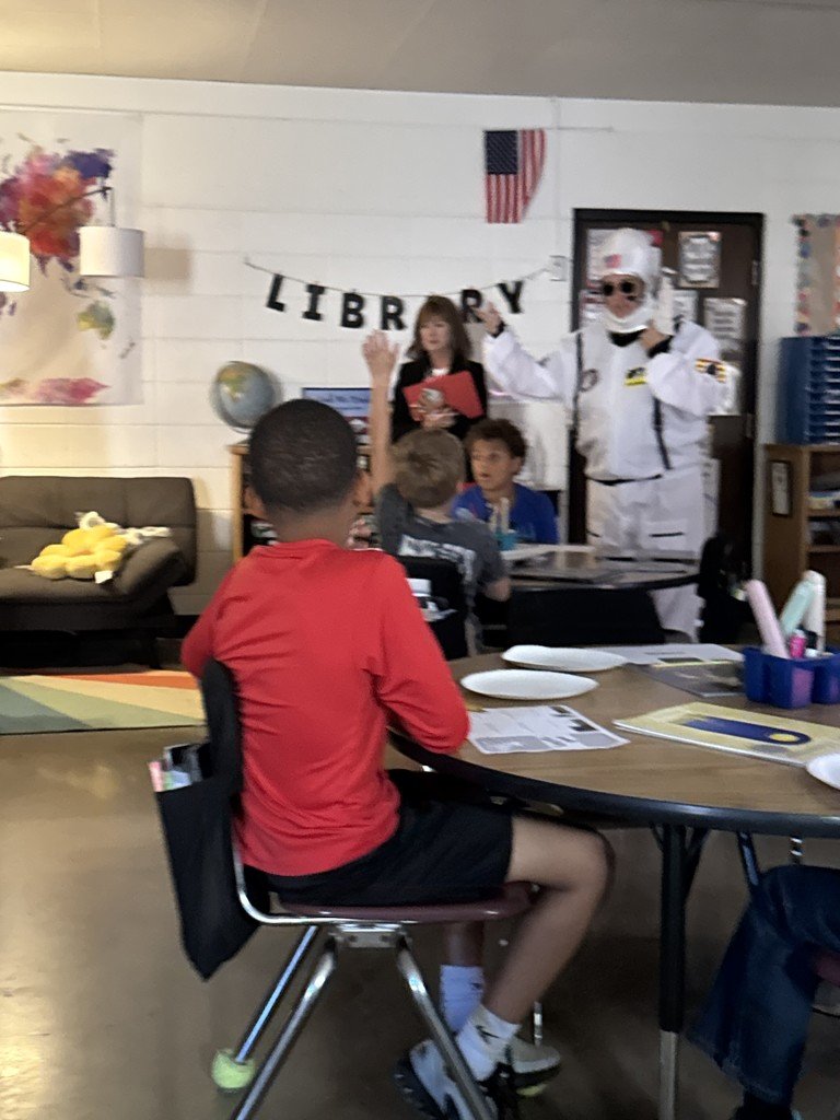BeebeElementary's tweet image. A visit from an &quot;Astronaut&quot; to kick off the new Wit and Wisdom module, to making pretend Bees for a science experiment to show how pollen is transferred from flower to flower!! The second 9 weeks is off to a great start in Mrs. Hardbarger&apos;s class!! 🚀👩‍🚀