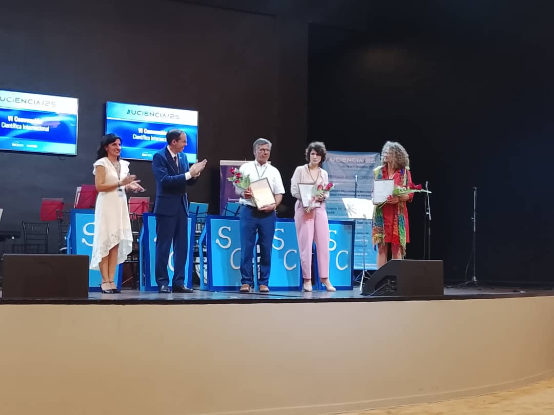 Tras los ecos de la Convención Científica Internacional #UCIENCIA2025 @universidad_UCI fortalece la internacionalización de sus procesos con 26 países. Se entregó la categoría docente especial de Profesor invitado a tres queridos profesores de #Alemania #Rusia #Bélgica <a href="/CubaMES/">MES</a>
