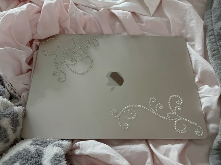 𝒜𝑘𝑖𝑙𝑎ℎ tweet media