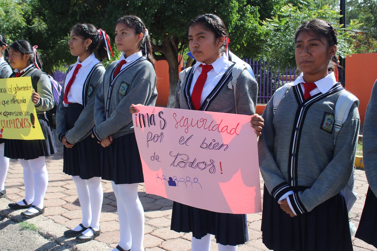 CelisAguirre's tweet image. 🚨 Puebla concentra el 95% de los robos al autotransporte en la autopista México–Veracruz. 

La inseguridad en las carreteras poblanas no sólo afecta a los transportistas, sino también a estudiantes y la comunidad.

✍🏼 
No te pierdas mi artículo semanal: facebook.com/share/p/1BkfpT…