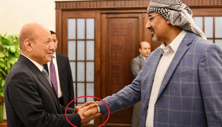 شهدت علاقة المجلس الانتقالي الجنوبي،  تطورًا لافتًا مع السعودية التي عادته خصومها خلال السنوات الأخيرة.
وأبرز أولئك وزير النقل عبد السلام حميد المقرب من الزبيدي، وقد خصصت له صحيفة عكاظ الرسمية صفحة كاملة ومساحة كبيرة في صدر صفحتها الأولى.

#الجنوب_بحاجة_لقيادات_مخلصه