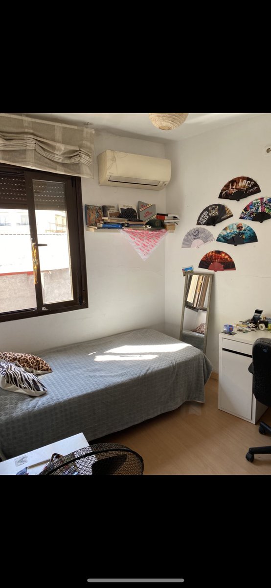 aleiok's tweet photo. Se busca compi de piso para entrar en DICIEMBRE zona Plaza España/Gran via (Madrid). Alquiler 400€ (gastos aparte) se piden dos fianzas (750€). Rt plis https://t.co/6uzNOz8VRl