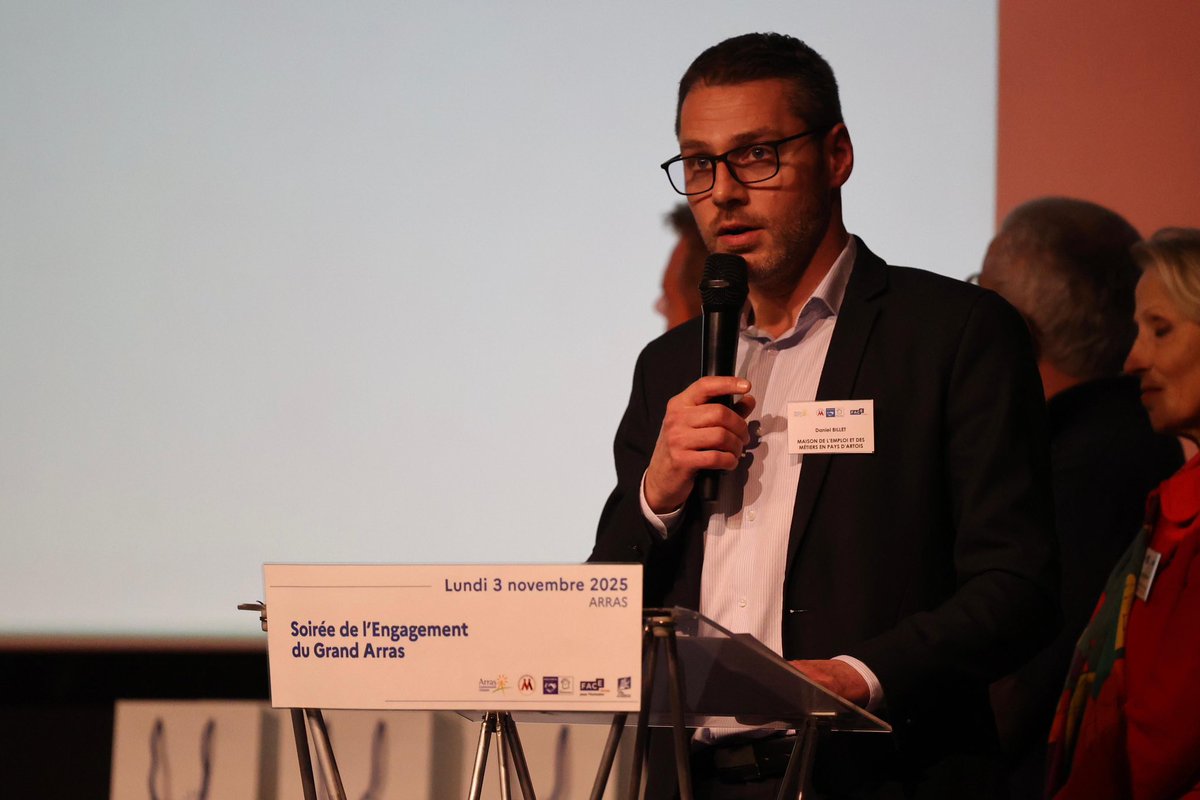 GrandArras's tweet photo. ✅les trophées Employeurs, démarquez-vous de @MEM_Arras 
📍attractivité de l’entreprise - se démarquer pour mieux recruter : Cap Intérim France et Groupe Carré 
📍qualité de vie au travail - agir au quotidien pour fidéliser ses salariés : On Air et NXT Food Accro https://t.co/L2URDJ84cd