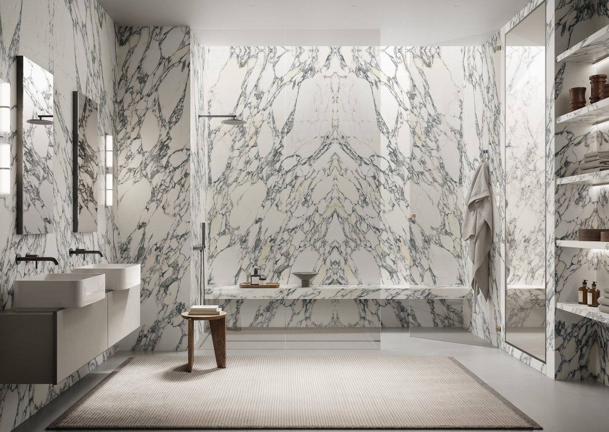 Azure Magazine tweet media