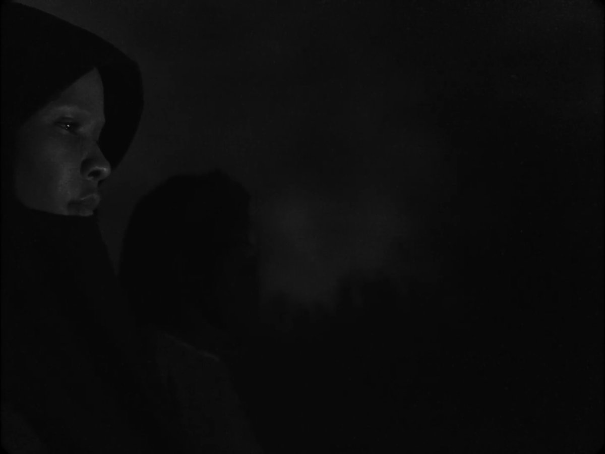 zainab_twt's tweet image. Mother, I Am Suffocating. This Is My Last Film About You (2019) directed by. Lemohang Jeremiah Mosese