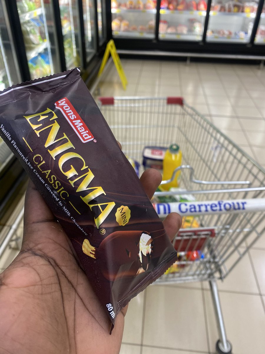 PiocheBrio's tweet image. Oh Raila😭