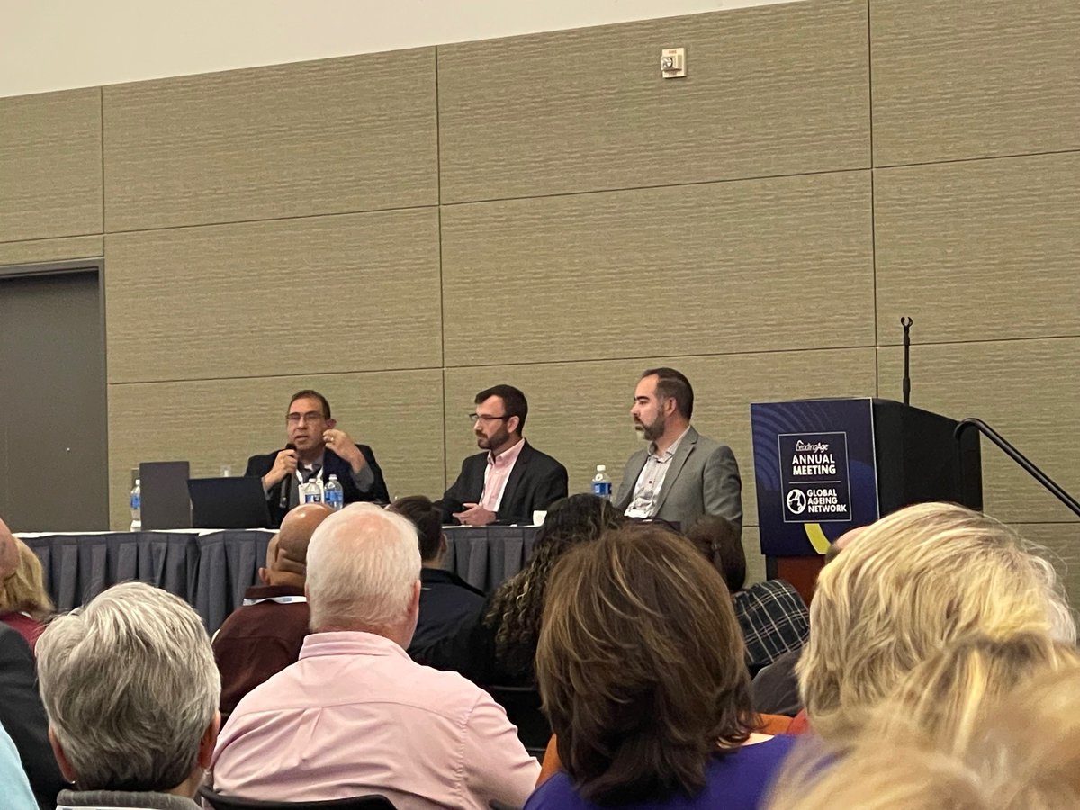 ProviTweet's tweet image. Standing Room Only at the LeadingAge Annual Meeting! 🎉 Steven VanderVelde’s session, “Ask ChatGPT: Can AI Address Senior Living Challenges?” was a hit with hundreds attending and ranked in the Top 4 sessions! 

Check out a few photos from the session.
#ProviNET #LeadingAge2025