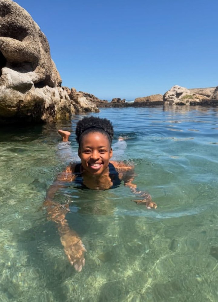 sinovuyomondliwa tweet media