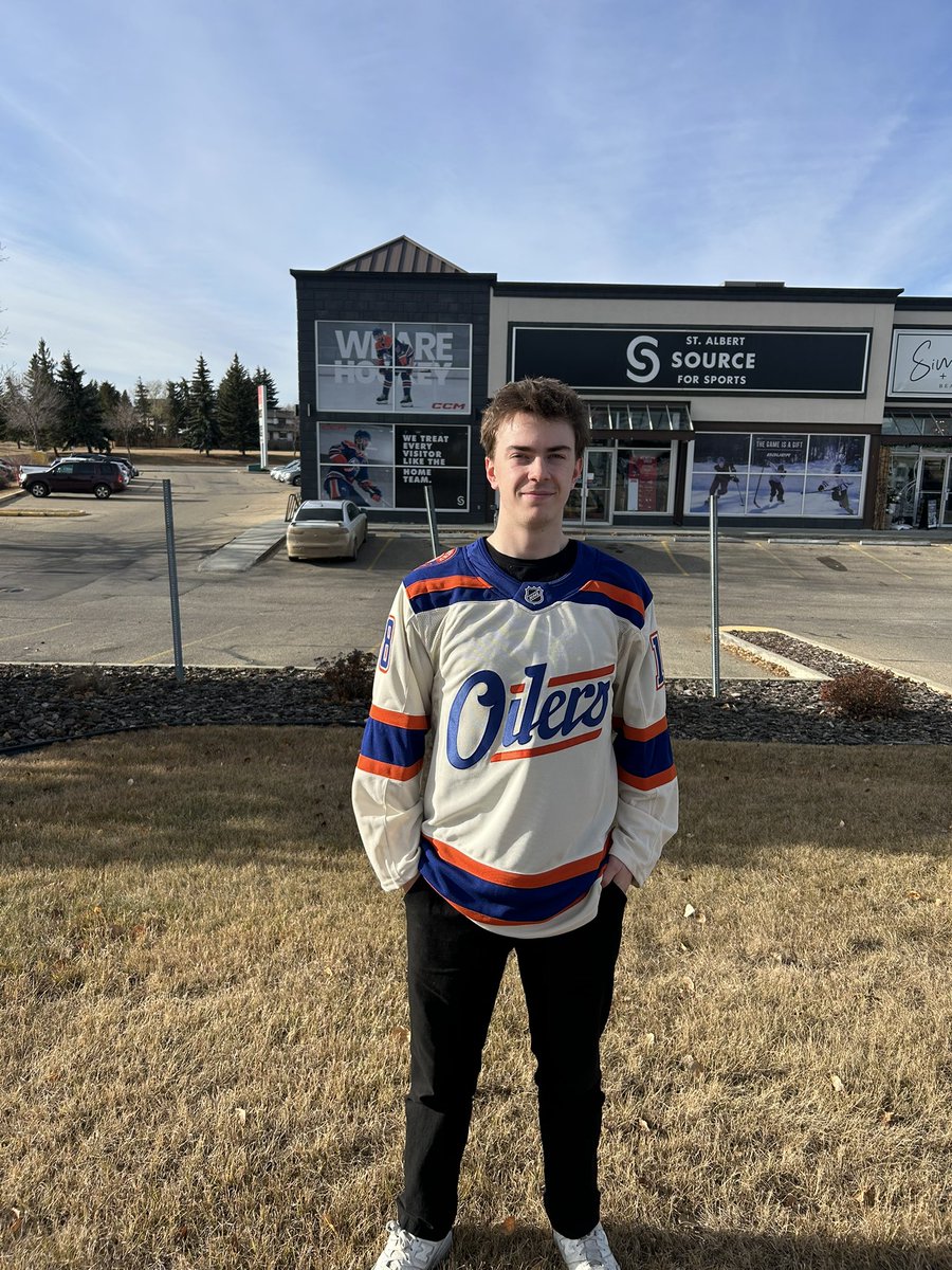 SFSstalbert's tweet image. The new Oiler 3rds are in stock! 
We’ve got multiple player options available, plus blanks in both Premium and Breakaway styles.
Come grab yours today and rep the blue &amp;amp; orange! 🔵🟠 #LetsGoOilers