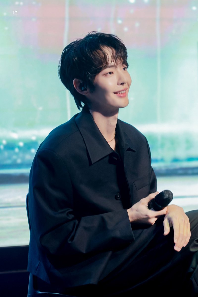 KBteeth's tweet image. cr. ooo_archiving