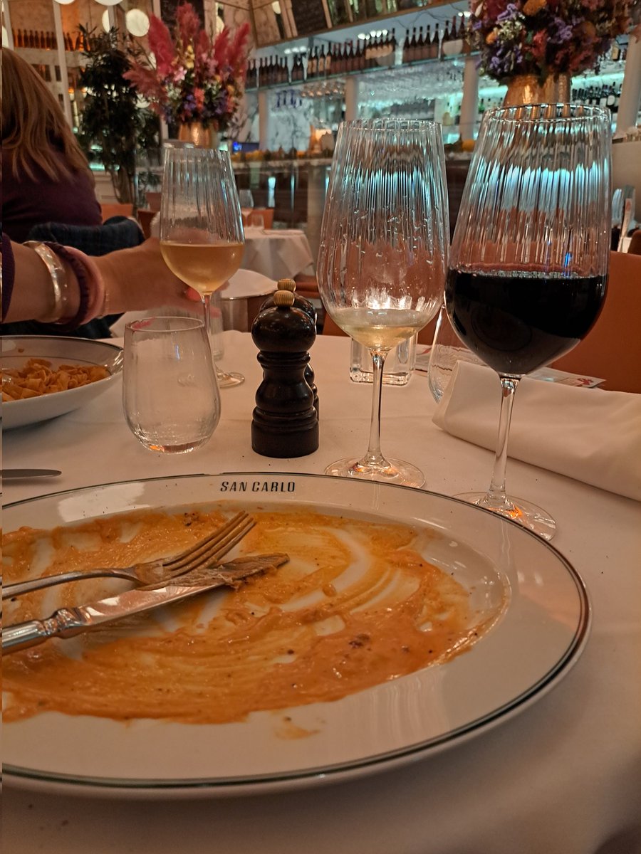 ASoltorn's tweet image. Lobster &amp;amp; crab ravioli washed down with Barolo, get the fuck in there kids!