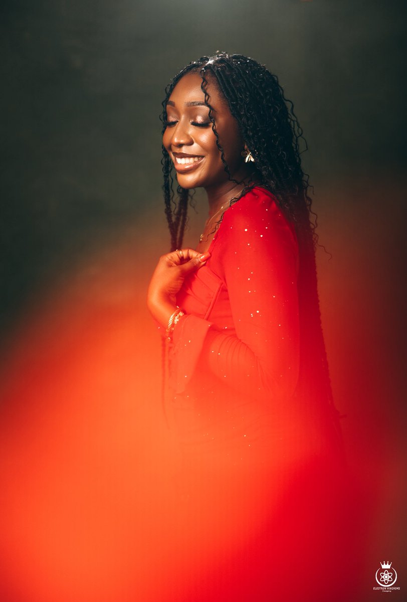 thatekosodinboy's tweet image. Portraits of Uche as she celebrates another year around the sun❤️

Photos by yours Truly🙌🏾.
Send your love❤️