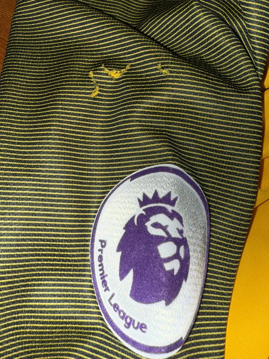 HofVS's tweet photo. Brighton 2019/20 away, Davy Pröpper possible match worn shirt 🔵⚪️ available in our eBay store now, DM for more details 🙌🔥
#Brighton #PremierLeague #EPL #Nike#DavyPropper #MatchWorn #Footballshirt #Footballkit #Footballjersey #Football #Vintage #Classicshirts https://t.co/EpVMpyOi5W