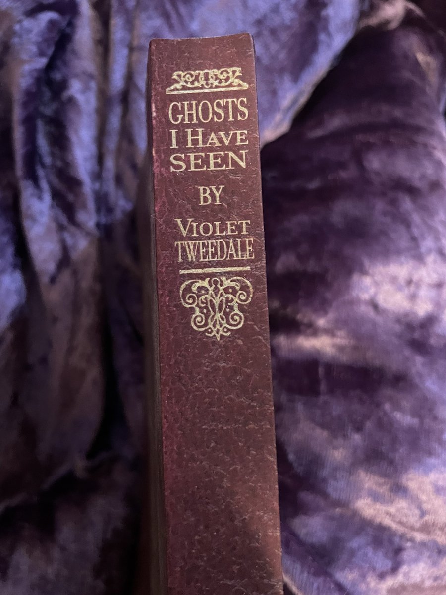 poutinghell's tweet image. back to violet tweedale, the opposite of a debunker