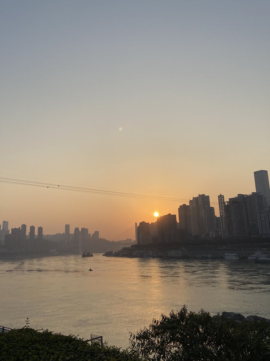 我总是时不时的会想重庆