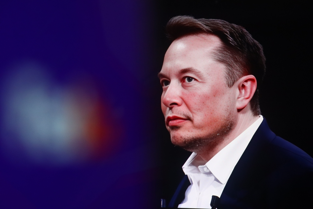 Elon Musk: “Tesla close to demonstrating prototype flying car” urbanairmobilitynews.com/air-taxis/elon…