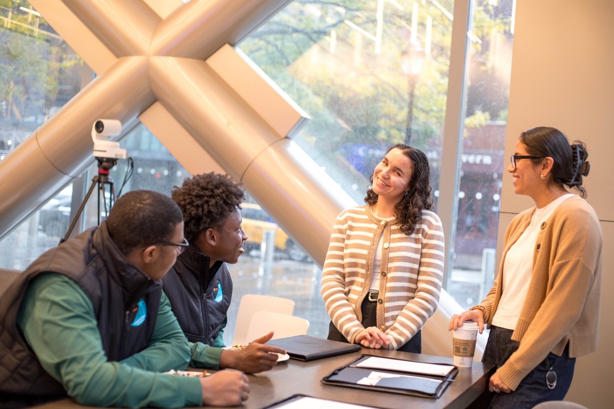 #Bridge2College&amp;Career students joined a NYC campus crawl, visiting <a href="/NewsatMedgar/">Medgar Evers College</a>, @Guttmancc, and <a href="/Citi/">Citi</a> Global HQ. They explored college programs, career paths, and learned an important lesson: it’s never too late to make a change—there’s power in pivoting.