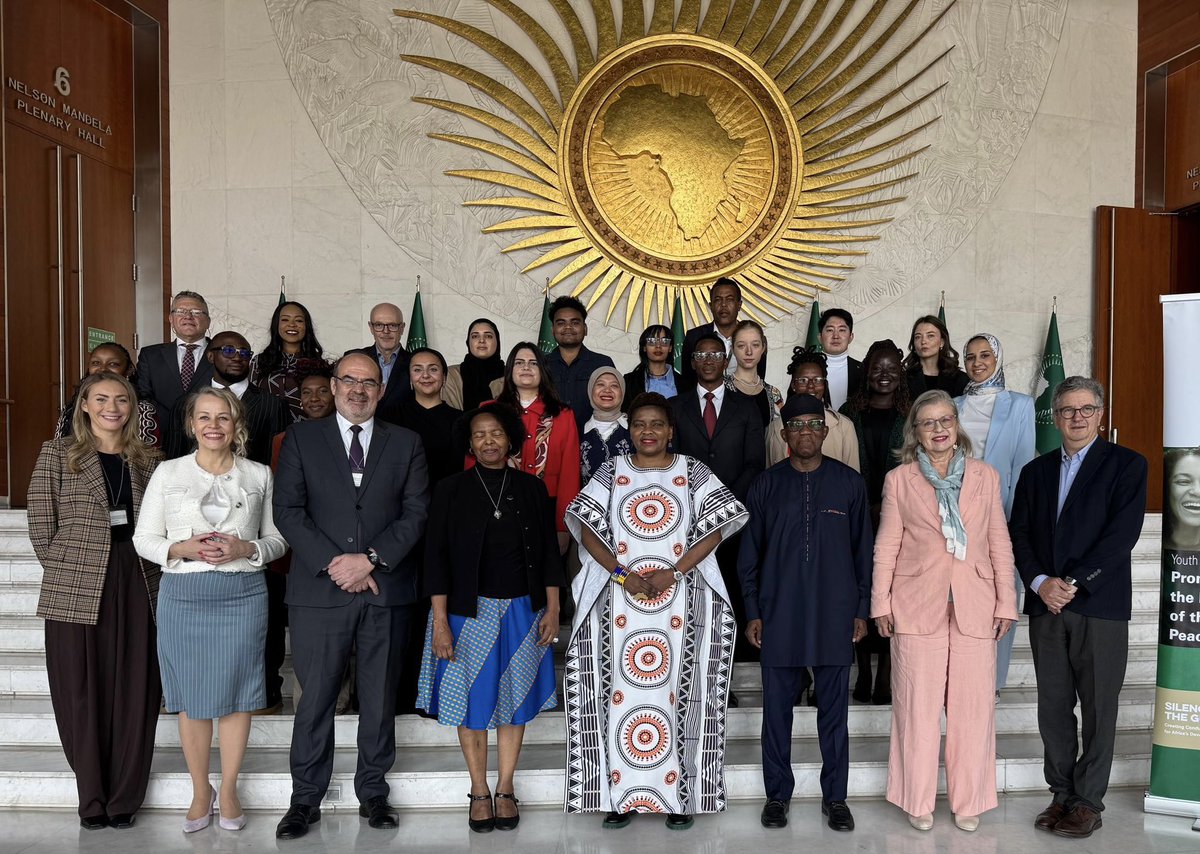 Welcome to Addis Ababa! 15 young mediators across the globe are attending Finland’s and South Africa’s joint mentoring program <a href="/_AfricanUnion/">African Union</a> this week. Finland is proud to empower the next generation or mediators to build a more secure and peaceful world. 1/2