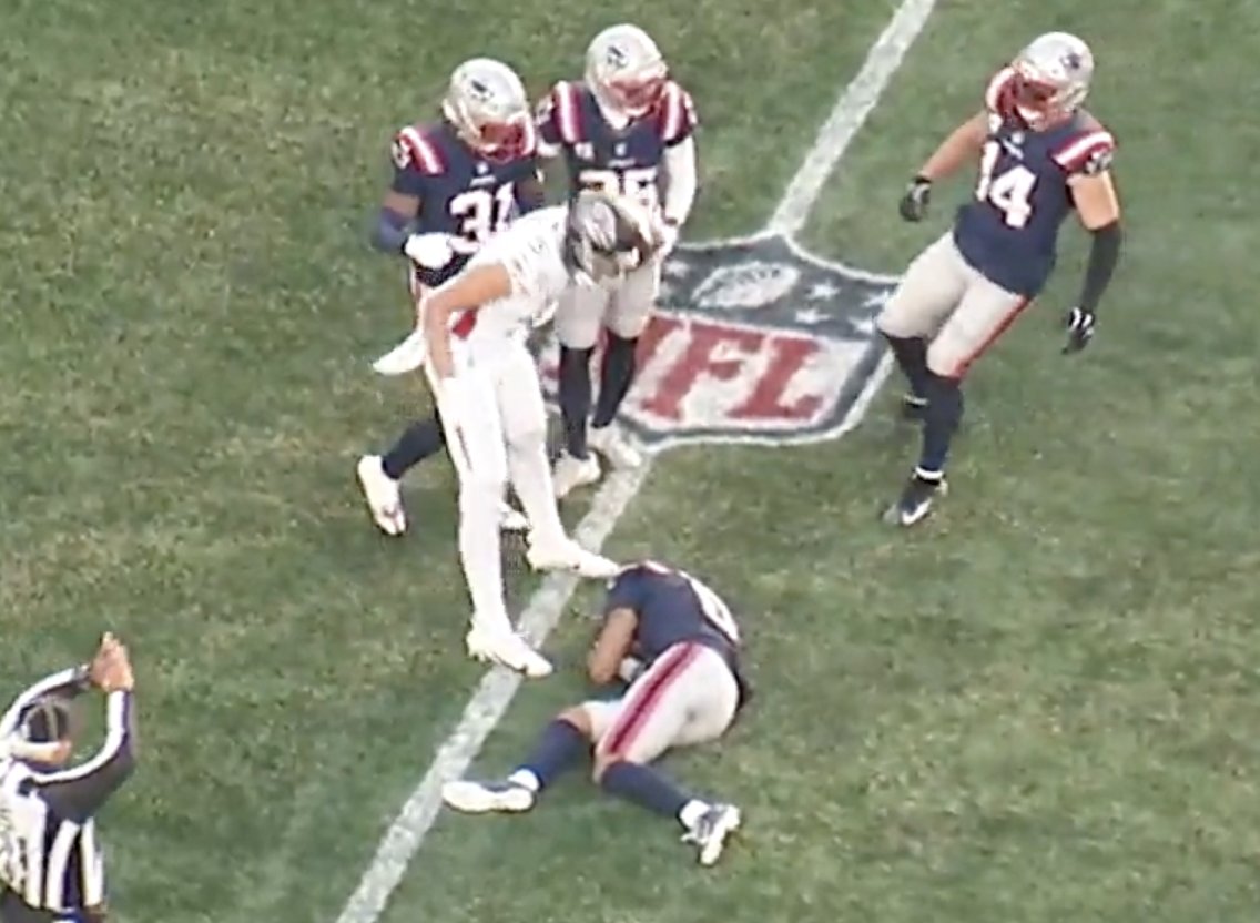 avyen (@avy3n) on Twitter photo 