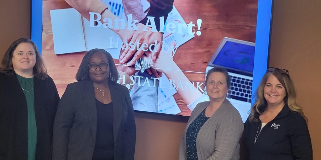 NorthStateBank's tweet image. Celebrating one year of Bank Alert! Fraud Officer 𝗡𝗶𝗸𝗸𝗶 𝗠𝗰𝗖𝗿𝗮𝘆 hosted fellow professionals at the anniversary meeting.
📸  Wendy Hlebinsky, Nikki McCray, Robin Todd, Robin Henderson