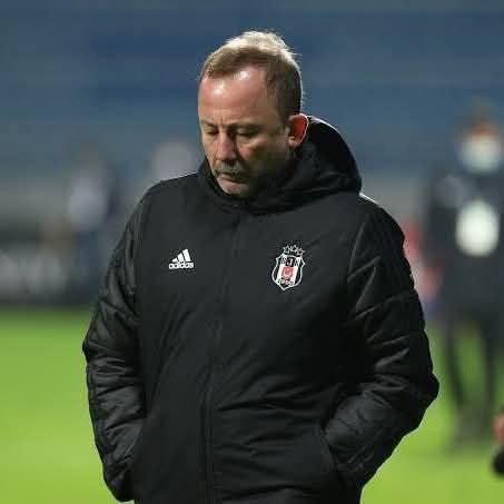 Artik Yollarimizi Ayirma Vakti.Denedik Seninlede Olmuyor.
İSTİFA...