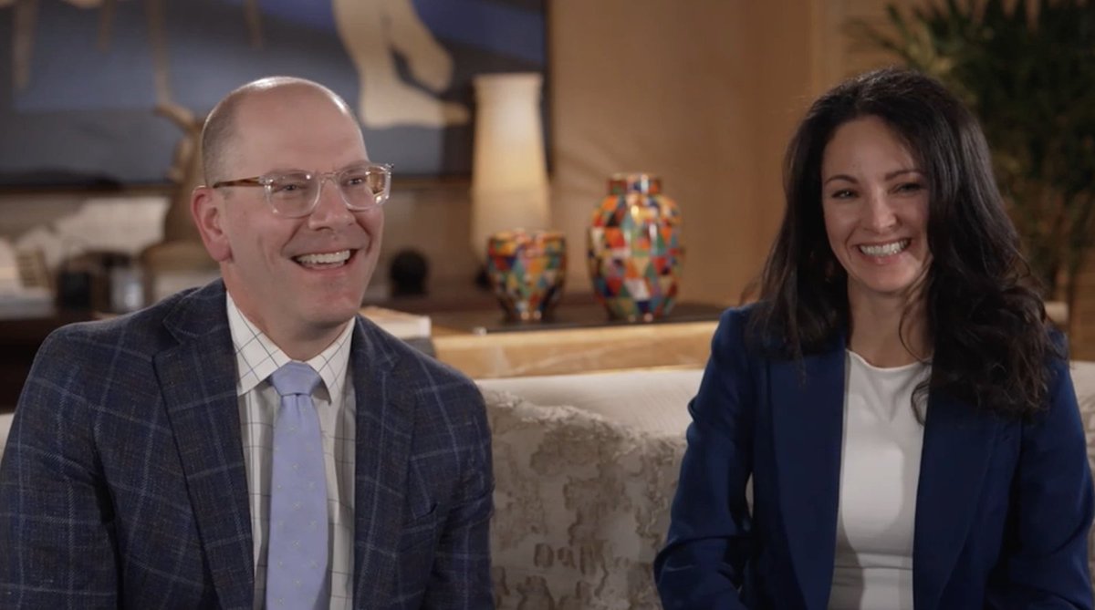 urotoday's tweet image. Cystectomy vs. Bladder Preservation: Weighing Options for Muscle-Invasive Bladder Cancer #MIBC. @BogdanaSchmidt @huntsmancancer &amp;amp; @mouwlab @DanaFarber join @UroDocAsh @MDAndersonNews in a debate on treatment options for muscle-invasive bladder cancer. #WatchNow on UroToday &amp;gt;…