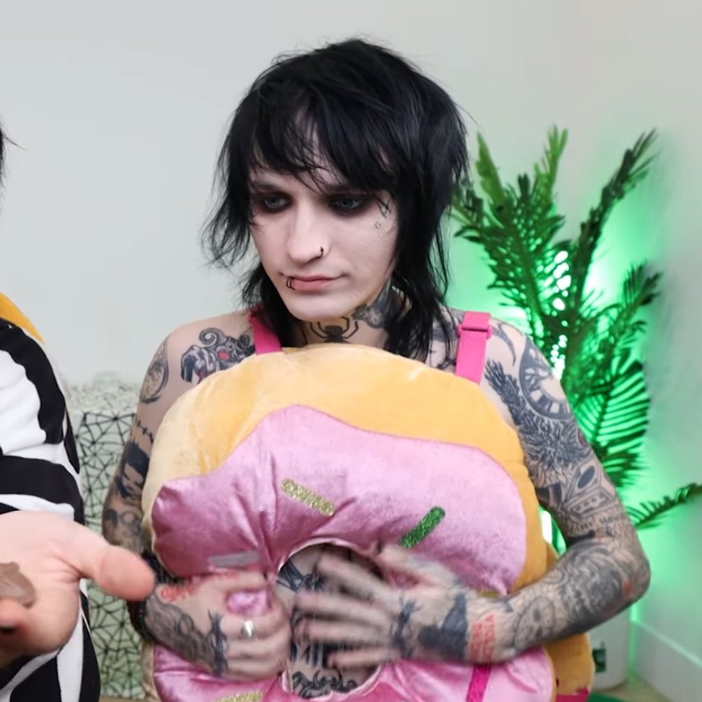 "i need to change jake i feel too revealing" 
and then he turns into a slutty donut