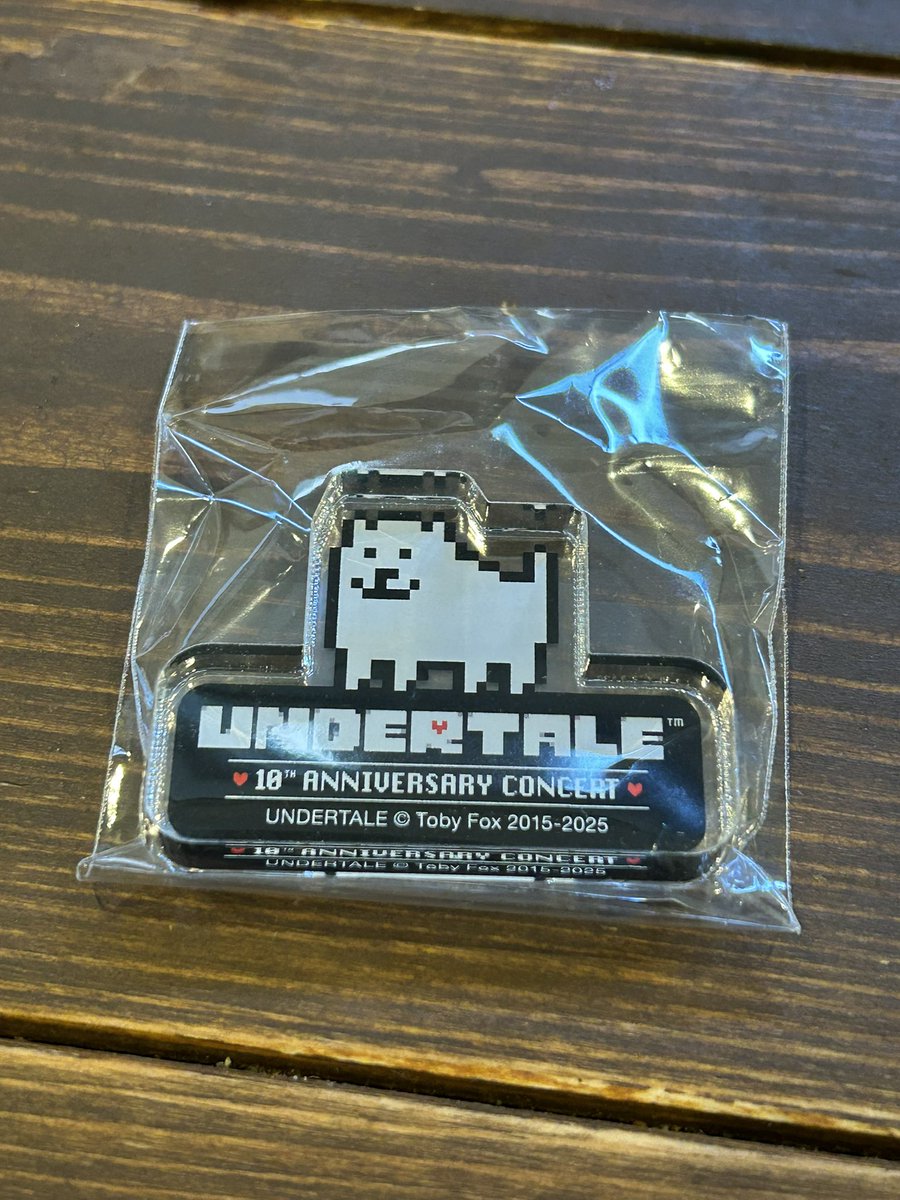 本当に本当に行けて良かった…！
#UNDERTALE10周年コンサート

いやー
泣きました

終わり方も最高だし
アンコールの選曲もやばかった…！

演奏者の方達がこのゲーム音楽が大好きなのが伝わってきてもう…
 
このゲームに出会って良かったなぁ
少なからず人生が色濃くなったよなぁ
 
あー最高だった
