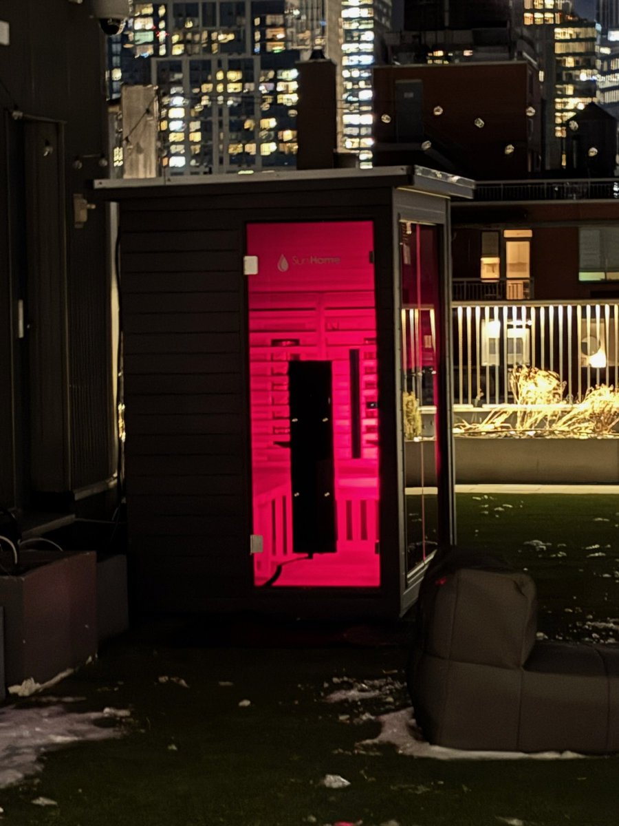 Charlie Kim tweet media