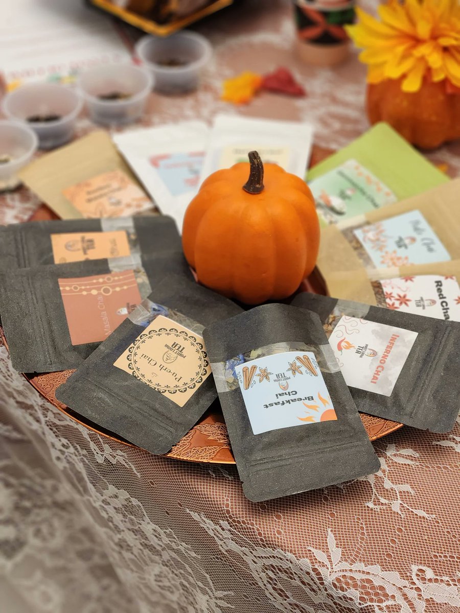 Spice things up at Chai Fest ☕️✨
Join Point Loma Tea at Liberty Station on Nov 8–9 for a cozy tasting adventure featuring seven unique chai varieties, seasonal bites, and a make-your-own iced tea experience.

🎟️ Tickets available now: ow.ly/kF3450XkzvY