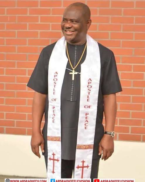 The most stup!d people I have ever seen are those in diaspora that will never live in Nigeria more than few weeks that are against this fight. 😂😂
Oya come back and live with us here, No ooooo. Una mumu Dey really smell