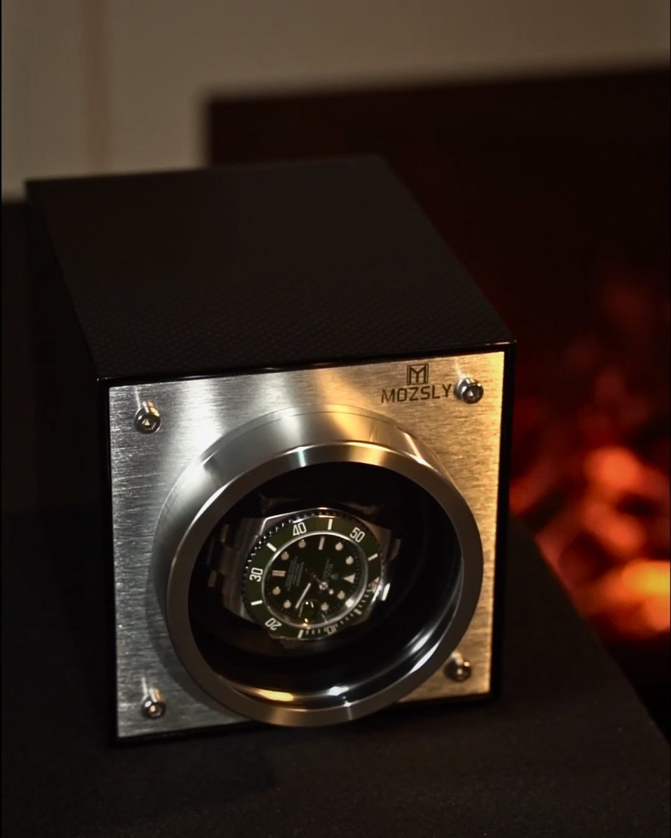mozsly51388's tweet image. Every detail speaks of precision.
MOZSLY brings your automatic timepiece to life in style.
#mozsly #mozslywatchwinder #watchwinder
#watchcollector #watchlover #watchwinders #luxurylifestyle #automaticwatch #watchdisplay #horology #gentlemanstyle #watchenthusiast #wristwatchcheck