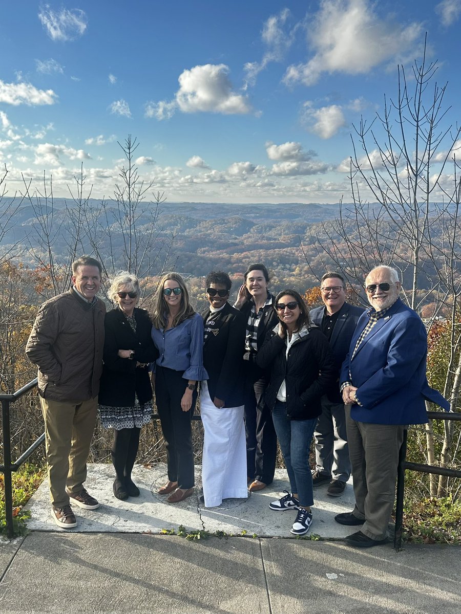 michaeltbenson's tweet photo. Great day in Mercer County:

Visit to Bluefield High School, home of Dr Patrice Harris

Recruited BHS senior Chase to @wvustatler 

East River Mountain Overlook

Legislative interm meetings at Pipestem @WVStateParks https://t.co/rAxur1HDUd