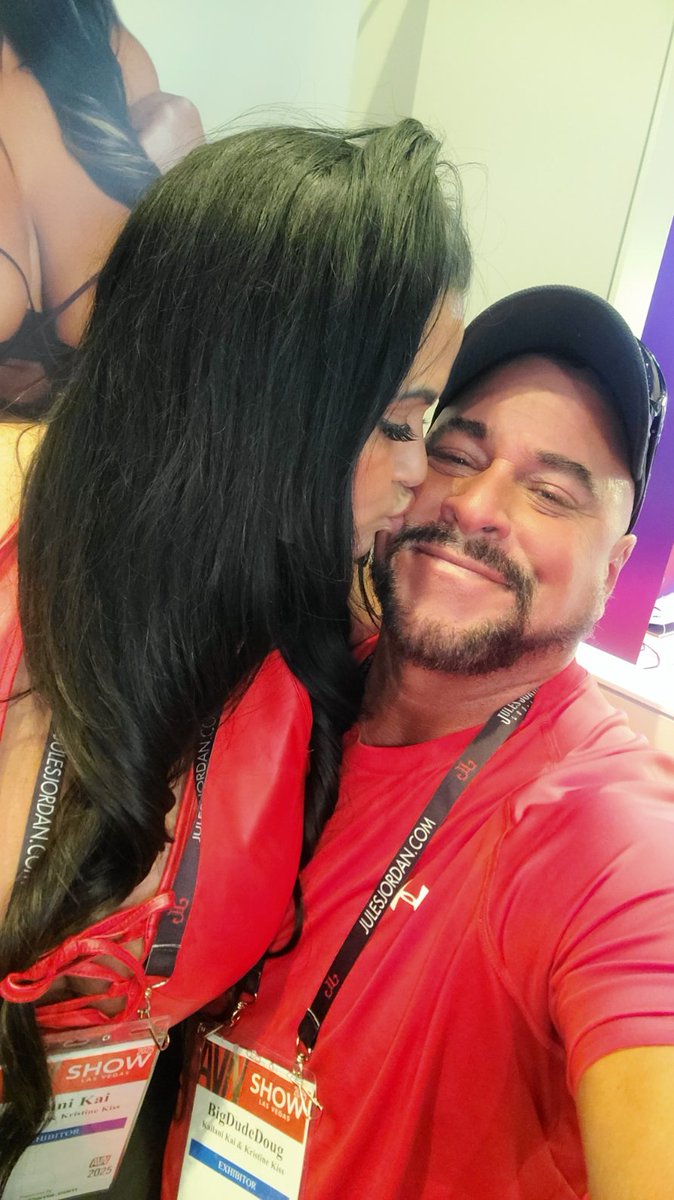 Kailani Kai ❤️ Chicago Exxxotica Apr 10-12 tweet media