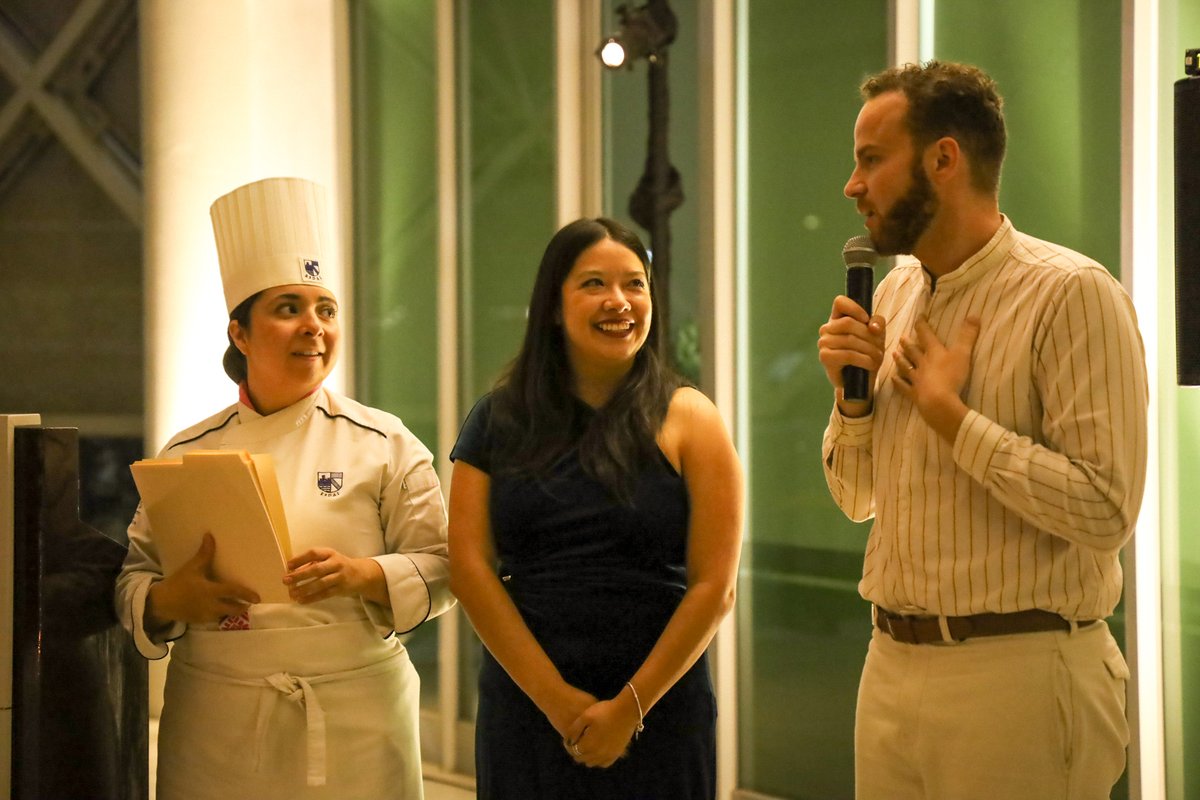 UPGdl's tweet photo. Con una noche llena de tradición, talento y hospitalidad, celebramos la cena de gala que marcó la clausura del 21° Seminario Internacional de Sustentabilidad en Gastronomía y Hospitalidad en ESDAI Guadalajara. https://t.co/eQksYQWQ2z