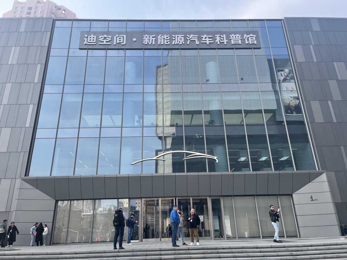 rita querzè tweet media