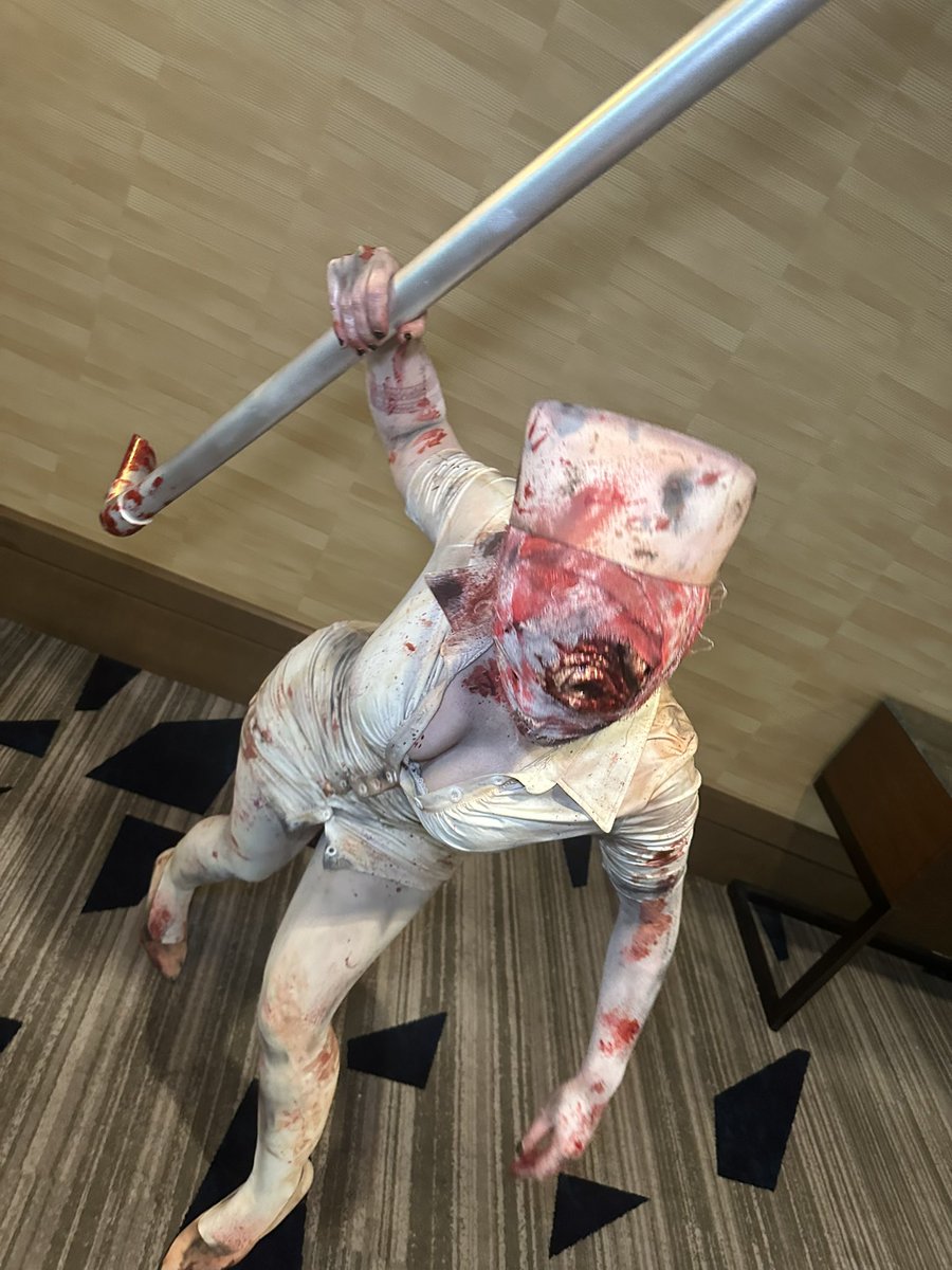 NPC_Chick's tweet image. Silent hill nurse while at Spooky Empire #horror