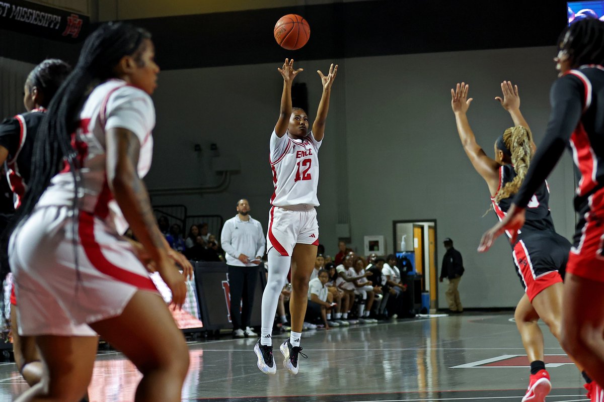 EMCC Athletics tweet media