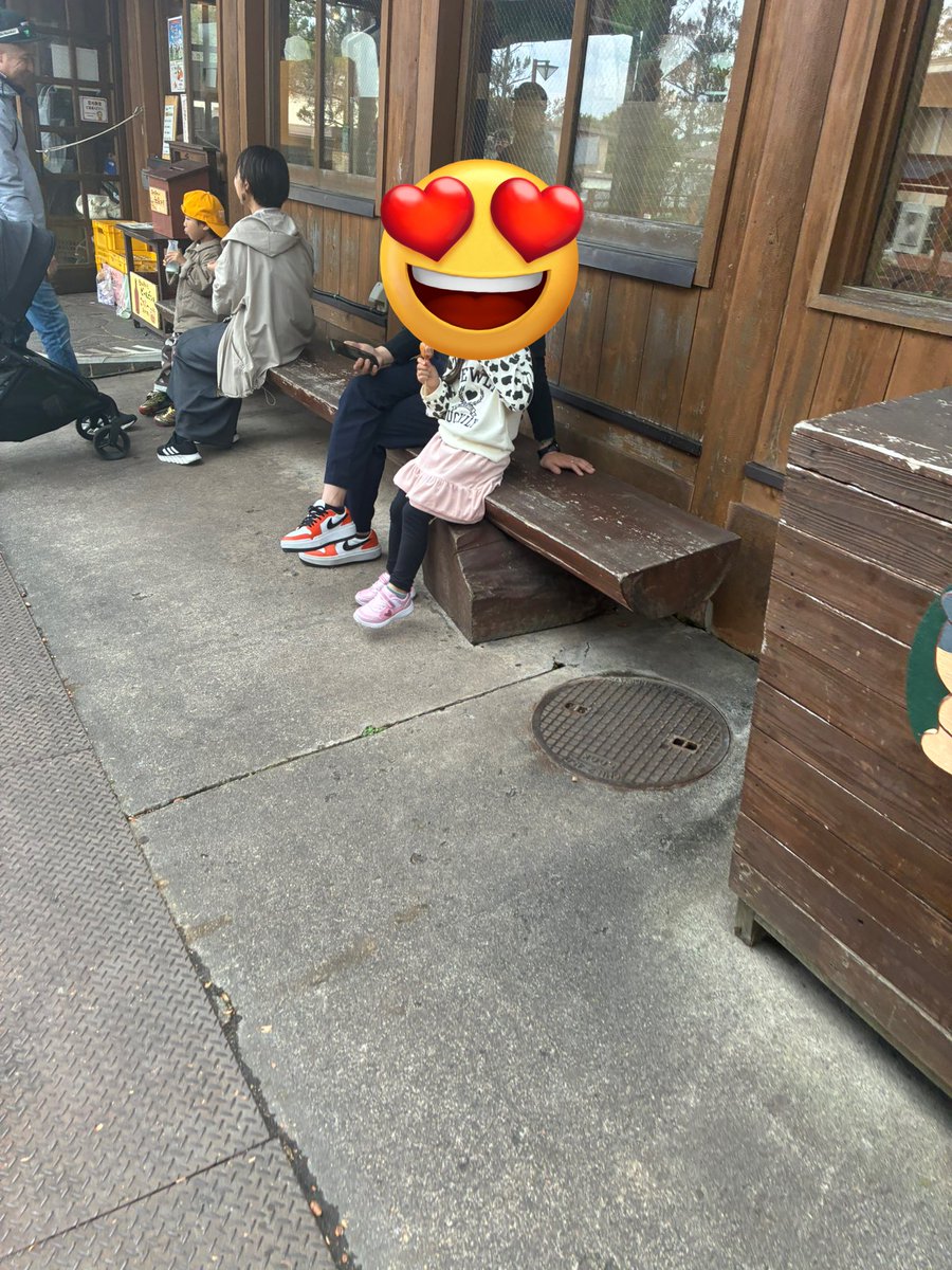 121506kf's tweet photo. モクモクファーム🐮 https://t.co/zMlxQrI9pQ