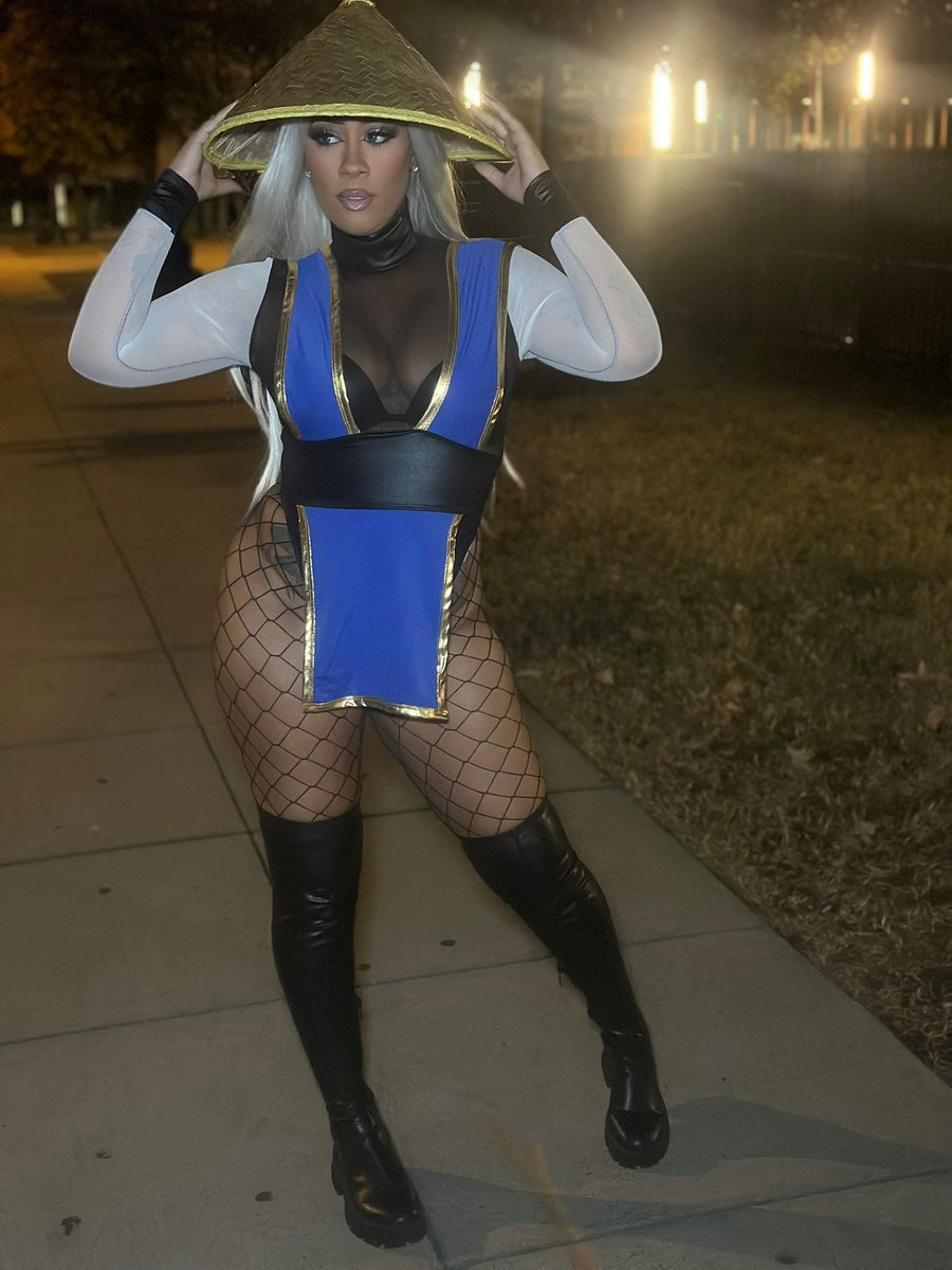 missdmvfinest's tweet photo. Halloween “2025” https://t.co/nsCmLiHLY3