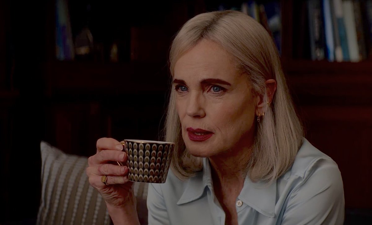 emcgoverns's tweet photo. elizabeth mcgovern as helen, production still for “talamasca: the secret order” (2025)
📸: amc https://t.co/u3G17X1itv