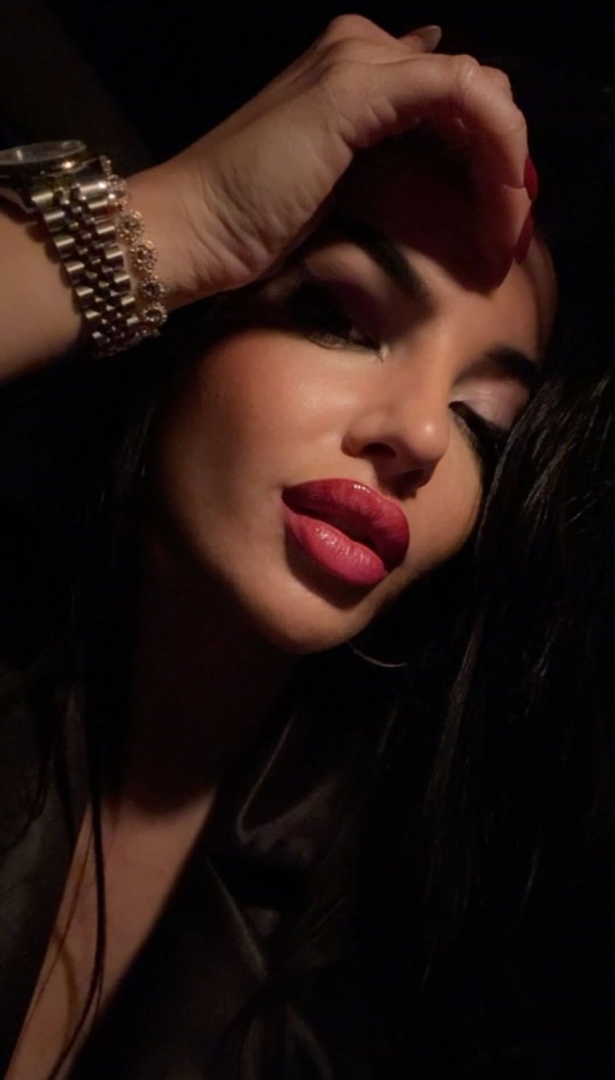 Queen of Crypto tweet media