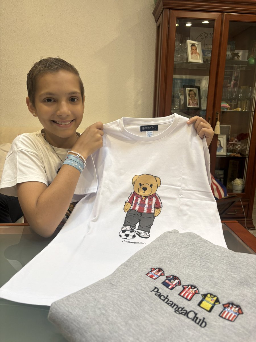 mariacmpfg's tweet image. Princesa Futbolera Guerrera M4RIA 👑⚽️🏹

GRACIAS 👏🏻👏🏻
@PachangaClub__ 

Por estas sudaderas y camisetas tan chulisimas para mi tata y para mi 😍

🙌🏻 Ganas de estrenar 🤩

@mariacmfutbolera
