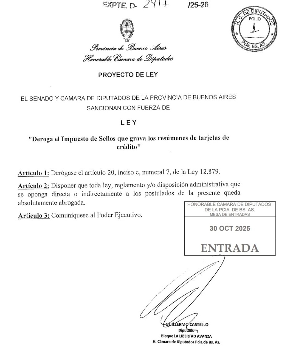 "IMPUESTO DE SELLOS" 

Porque el legislador de LLA Guillermo Castello propuso eliminar el impuesto de sellos que paga la gente por usar tarjeta de crédito
