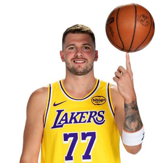 LakeShowYo tweet media