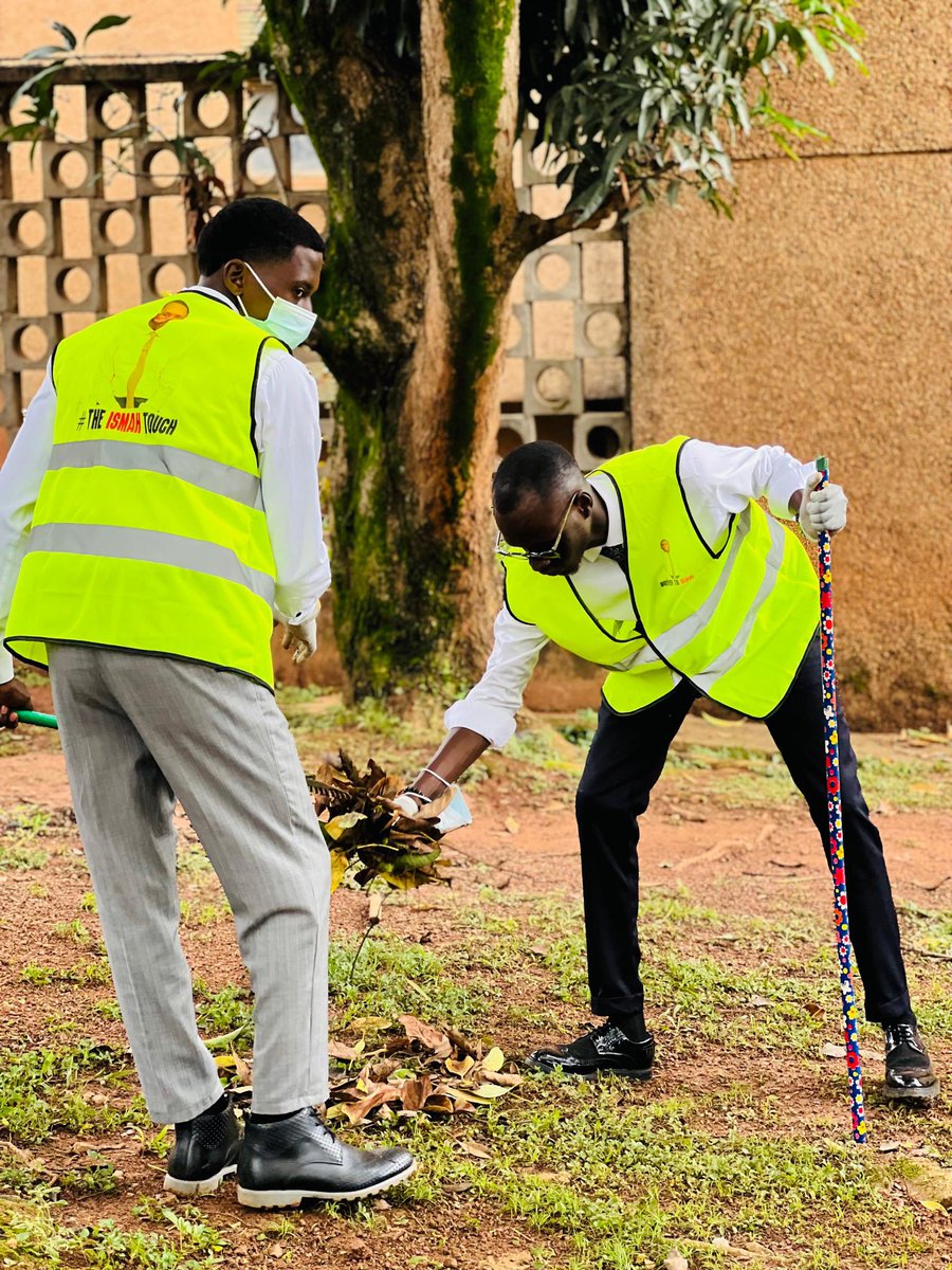 <a href="/OfficialMubs/">Makerere University Business School</a> Guild executives participate in a Campus cleanup activity together with the entire students fraternity at <a href="/OfficialMubs/">Makerere University Business School</a> main campus